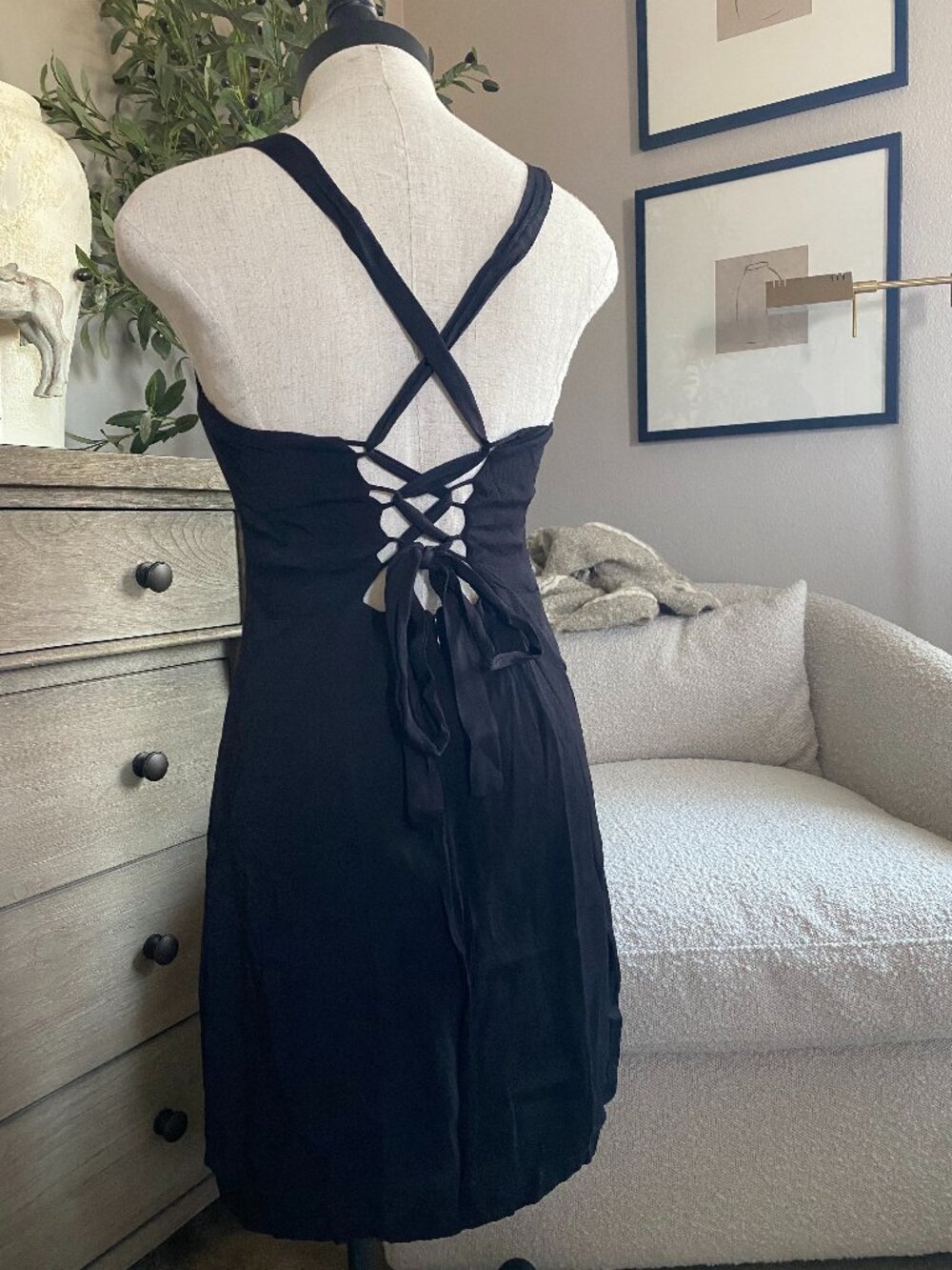 Third Form | Black Lace Up Dress